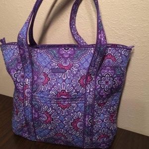Xl vera tote..lilac tapestry